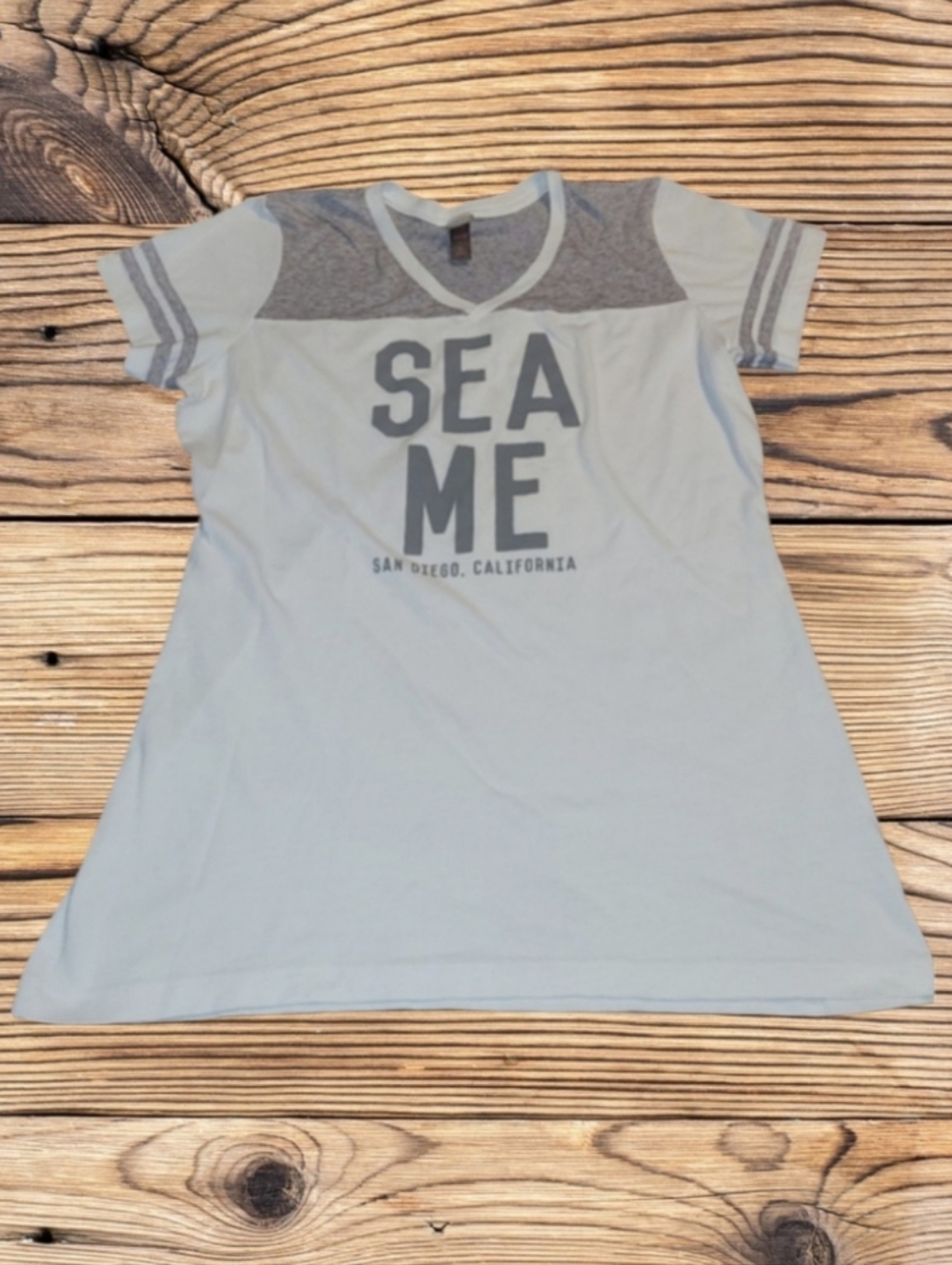 WOMEN'S COASTAL CLASSICS T SHIRT